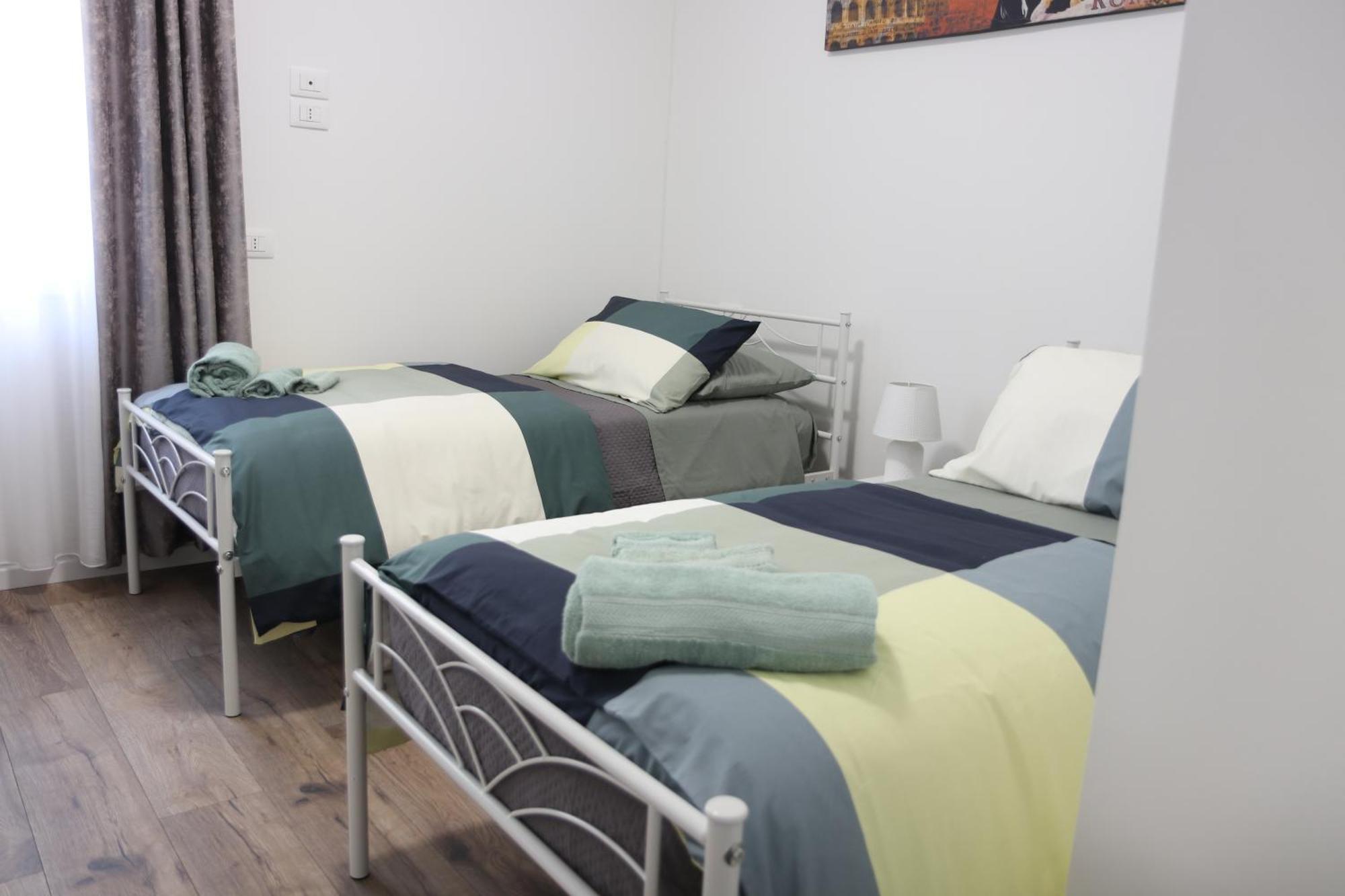 Dolcevita Apartment โกโม ภายนอก รูปภาพ