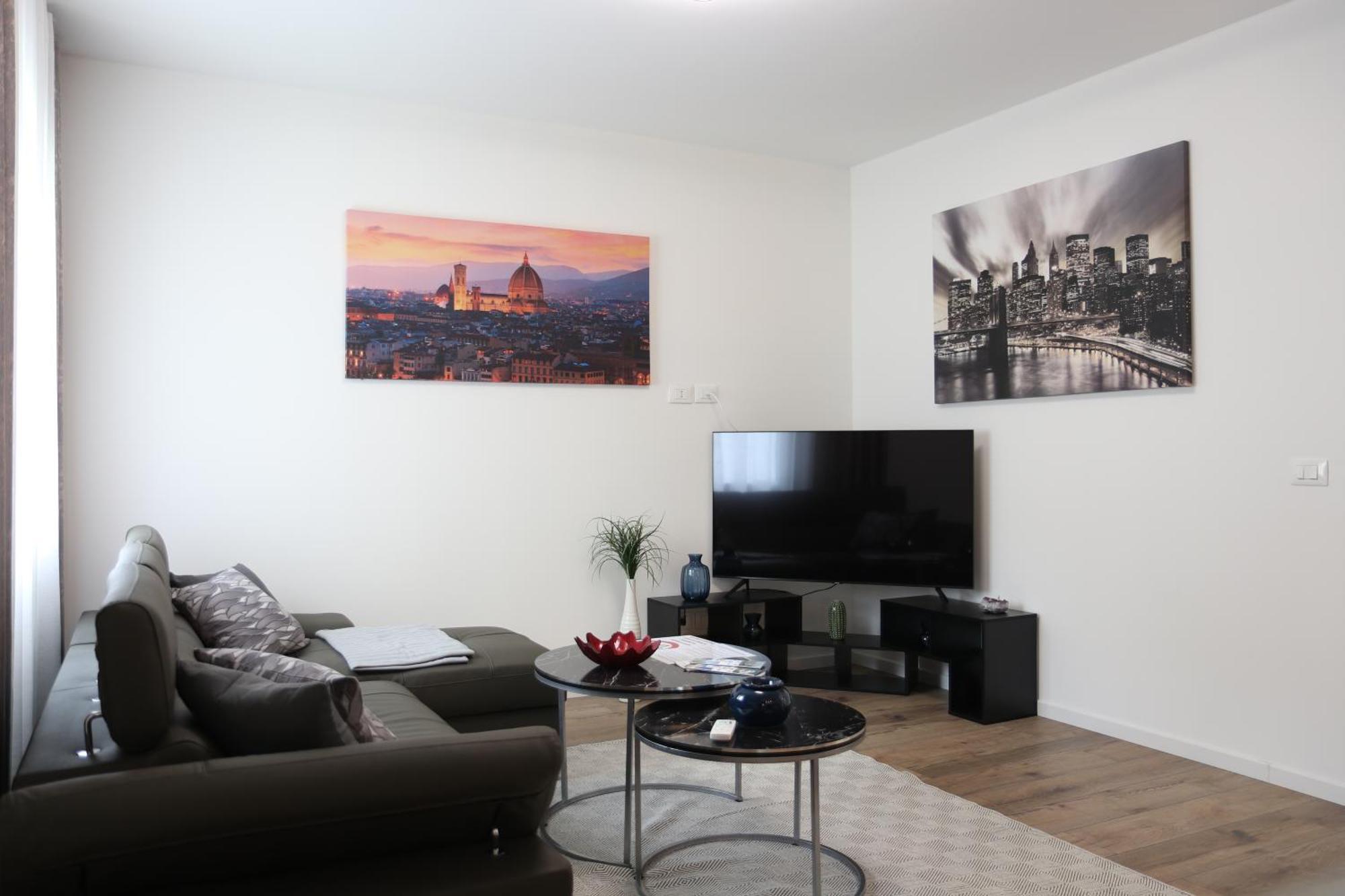 Dolcevita Apartment โกโม ภายนอก รูปภาพ