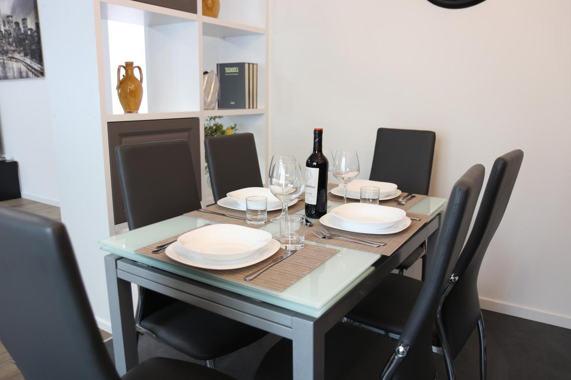 Dolcevita Apartment โกโม ภายนอก รูปภาพ